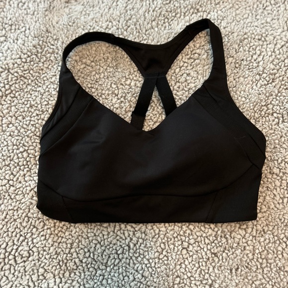 sport bra. medium impact - Picture 1 of 1